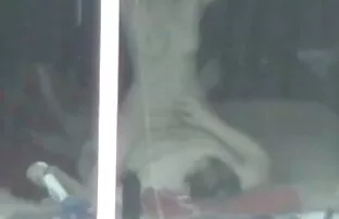 XXX nymphomaniac bị hãm hiếp bởi một ông già phim sẽ nhat ban moi nhat trong phòng chơi.