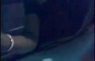 XXX Nữ có thai nymphomaniac hình sex nhat ban moi nhat xăm trên tay của mình.