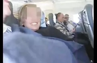 XXX Nikki Delano Rose Monroe lắc phim xet nhat ban moi nhat mông của cô trên đường phố