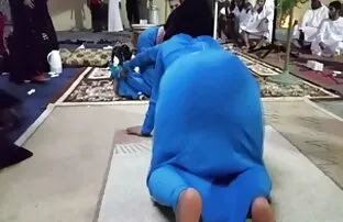 XXX Lão già đang ngủ sex moi nhat ban trong phòng ngủ