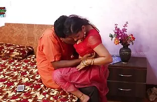 XXX Mandy chuồng ngựa phim sec moi nhat ban dầu cứt vào mông của bạn trên mặt đất