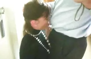 XXX Louise Hodges-Anh Gonzo vụng về xnxx nhat ban moi nhat video video