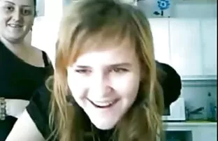 XXX nhỏ ngôi sao phim người lớn Coco nhung im lặng phun sâu vào miệng xxx nhat ban moi nhat của mình